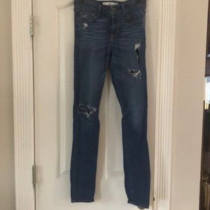 Hollister skinny ripped
